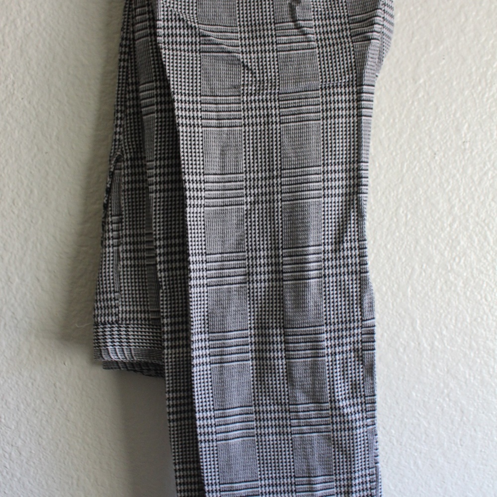 Elwood Plaid Herringbone Slim Fit Pant